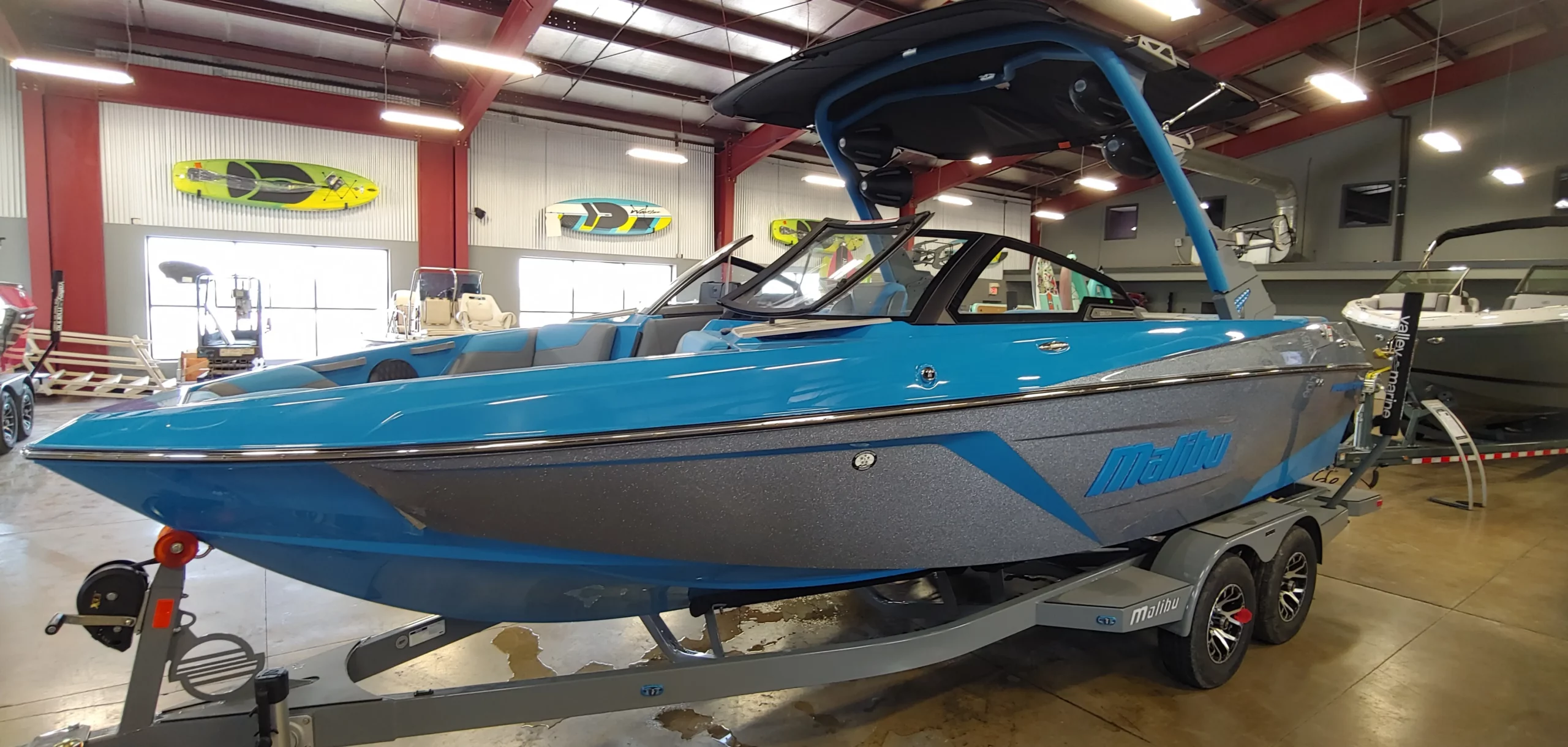 2022-malibu-wakesetter-for-sale-at-valley-marine-blue