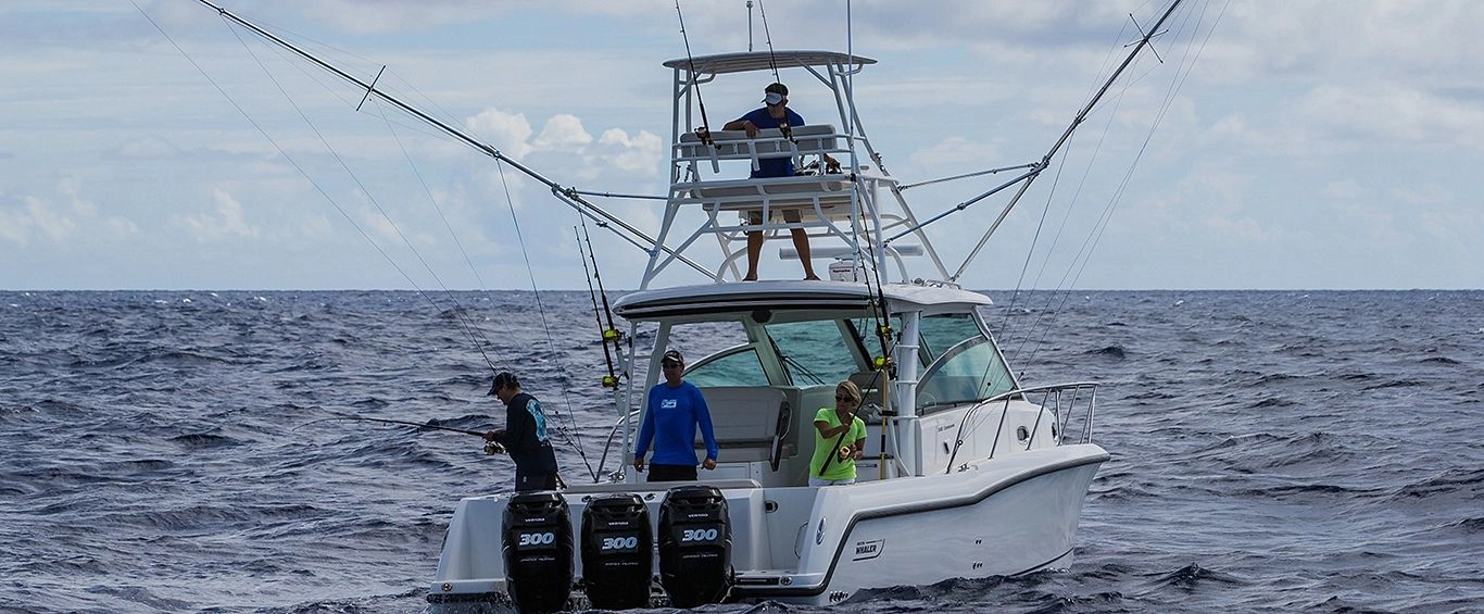 Boston Whaler 345 Conquest