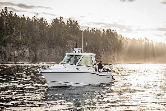 Boston Whaler 285 Conquest Pilothouse