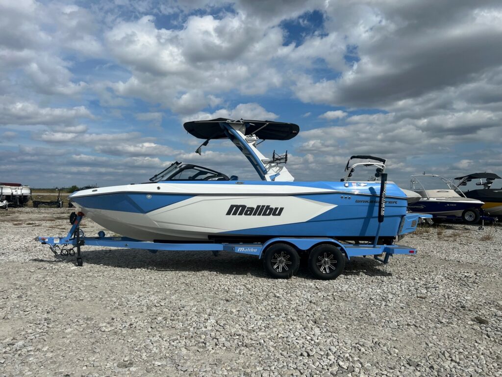 2024 Malibu Wakesetter 23 LSV Valley Marine